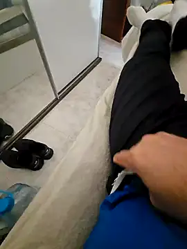 polla calientes47 online show from 12/26/24, 03:10