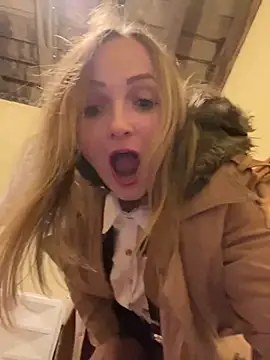 Snapshot of LadyTatiana_Madam chatting on 01/12/25, 02:52 LadyTatiana Madam online show from 01/12/25, 02:52