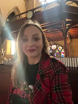 Snapshot of LadyTatiana_Madam chatting on 02/02/25, 01:52 LadyTatiana Madam online show from 02/02/25, 01:52