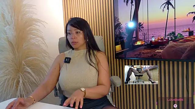 Snapshot of lulu_072 chatting on 07/02/26, 03:34 lulu 072 online show from 07/02/26, 03:34