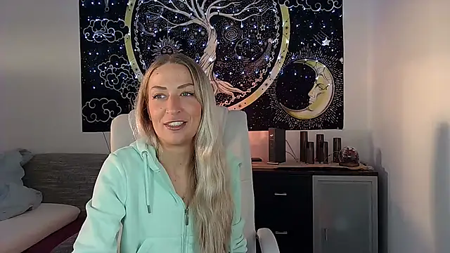 SexxyLiviaa online show from 09/29/25, 04:01