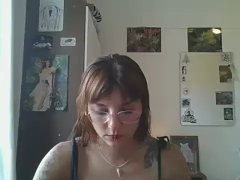 SweetyBabyDemon online show from 01/02/25, 06:45