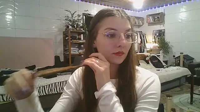 SweetyBabyDemon online show from 10/02/25, 10:50