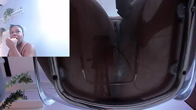 BrianaHazel online show from 10/01/25, 01:00