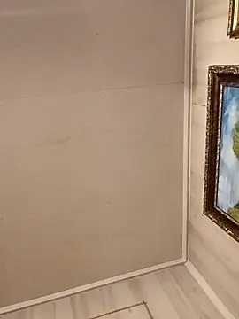 Snapshot of Taker19788 chatting on 12/05/25, 02:42 Taker19788 online show from 12/05/25, 02:42