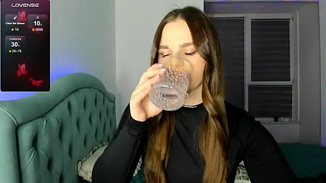 Snapshot of MCfly_11 chatting on 01/19/25, 02:57 MCfly 11 online show from 01/19/25, 02:57