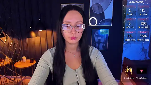 Christy Calypso online show from 12/10/24, 10:47