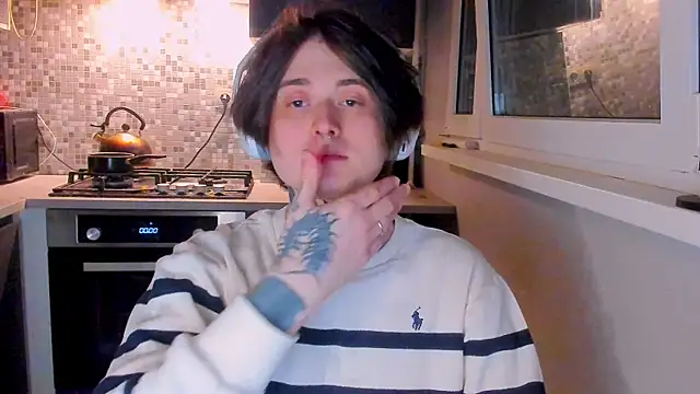 Snapshot of _torfin_ chatting on 03/19/26, 10:03 torfin online show from 03/19/26, 10:03