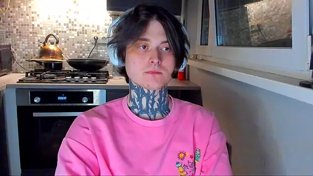 Snapshot of _torfin_ chatting on 04/03/26, 11:58 torfin online show from 04/03/26, 11:58