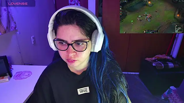 Snapshot of Vallolet_Spencer chatting on 01/08/25, 02:46 Vallolet Spencer online show from 01/08/25, 02:46