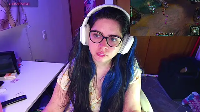 Snapshot of Vallolet_Spencer chatting on 01/11/25, 03:13 Vallolet Spencer online show from 01/11/25, 03:13