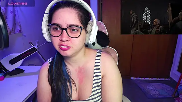 Snapshot of Vallolet_Spencer chatting on 02/05/25, 10:30 Vallolet Spencer online show from 02/05/25, 10:30