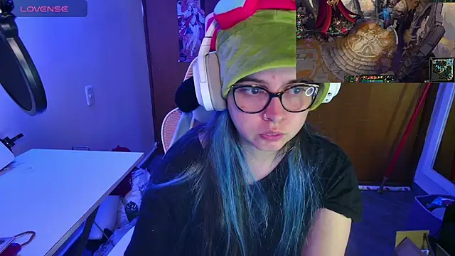 Snapshot of Vallolet_Spencer chatting on 03/10/25, 01:56 Vallolet Spencer online show from 03/10/25, 01:56