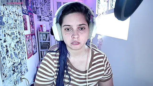 Snapshot of Vallolet_Spencer chatting on 09/24/25, 10:35 Vallolet Spencer online show from 09/24/25, 10:35