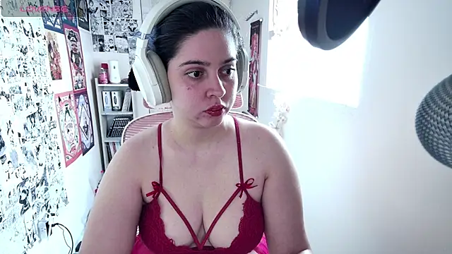 Snapshot of Vallolet_Spencer chatting on 09/27/25, 06:24 Vallolet Spencer online show from 09/27/25, 06:24