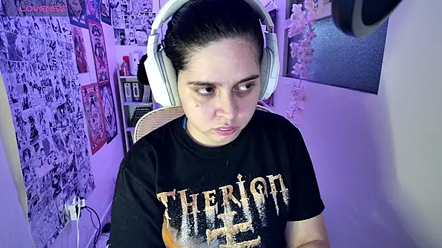 Snapshot of Vallolet_Spencer chatting on 10/02/25, 03:24 Vallolet Spencer online show from 10/02/25, 03:24