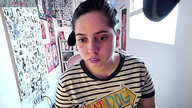 Snapshot of Vallolet_Spencer chatting on 10/27/25, 09:30 Vallolet Spencer online show from 10/27/25, 09:30