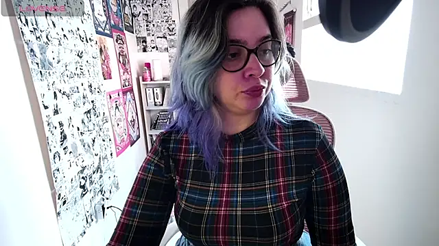 Snapshot of Vallolet_Spencer chatting on 12/02/25, 07:20 Vallolet Spencer online show from 12/02/25, 07:20