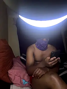 Snapshot of StallionPiper12 chatting on 12/15/25, 09:08 StallionPiper12 online show from 12/15/25, 09:08