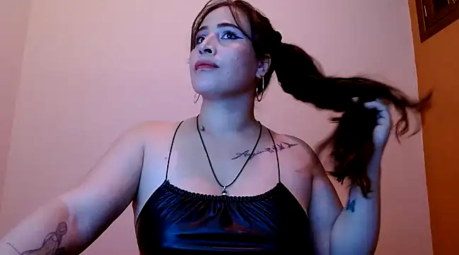 Snapshot of nathy_28latex chatting on 03/02/25, 07:12 nathy 28latex online show from 03/02/25, 07:12