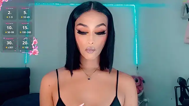  Riannagarcia  online show from 10/23/25, 03:17