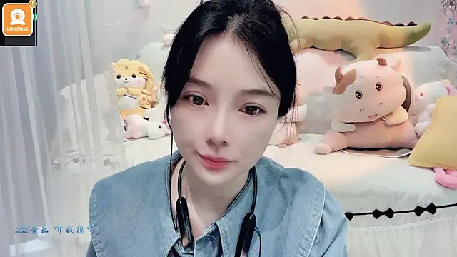 AKiKi711 online show from 10/07/25, 03:14