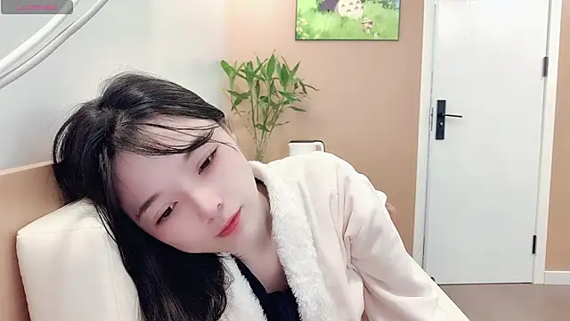 AKiKi711 online show from 02/12/26, 04:29