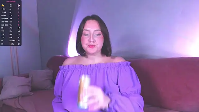 Snapshot of Oh_mylissa chatting on 12/23/24, 07:41 Oh mylissa online show from 12/23/24, 07:41