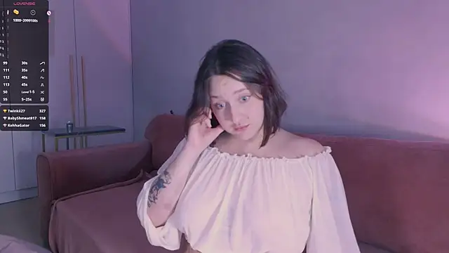 Snapshot of Oh_mylissa chatting on 02/05/25, 02:29 Oh mylissa online show from 02/05/25, 02:29