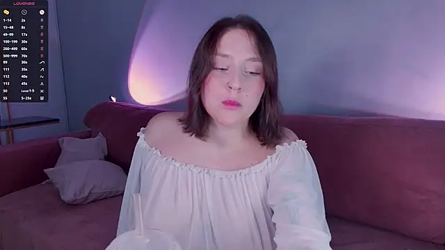 Snapshot of Oh_mylissa chatting on 02/20/25, 05:40 Oh mylissa online show from 02/20/25, 05:40