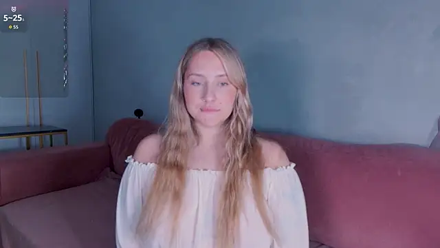 Snapshot of Oh_mylissa chatting on 09/14/25, 06:07 Oh mylissa online show from 09/14/25, 06:07