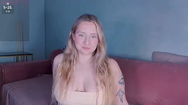 Snapshot of Oh_mylissa chatting on 09/17/25, 07:37 Oh mylissa online show from 09/17/25, 07:37