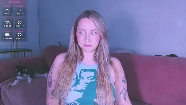 Snapshot of Oh_mylissa chatting on 09/30/25, 08:25 Oh mylissa online show from 09/30/25, 08:25