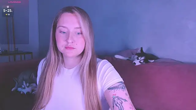 Snapshot of Oh_mylissa chatting on 10/21/25, 07:58 Oh mylissa online show from 10/21/25, 07:58