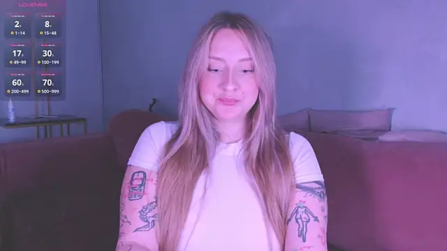 Snapshot of Oh_mylissa chatting on 10/24/25, 07:32 Oh mylissa online show from 10/24/25, 07:32