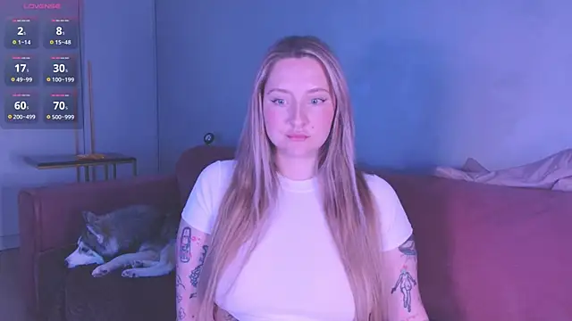 Snapshot of Oh_mylissa chatting on 10/25/25, 08:03 Oh mylissa online show from 10/25/25, 08:03