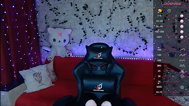 Sidney blush online show from 12/28/24, 10:14