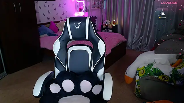 Sidney blush online show from 02/17/26, 05:26