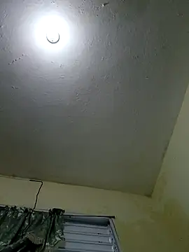 Snapshot of lapercataa chatting on 10/24/25, 06:04 lapercataa online show from 10/24/25, 06:04