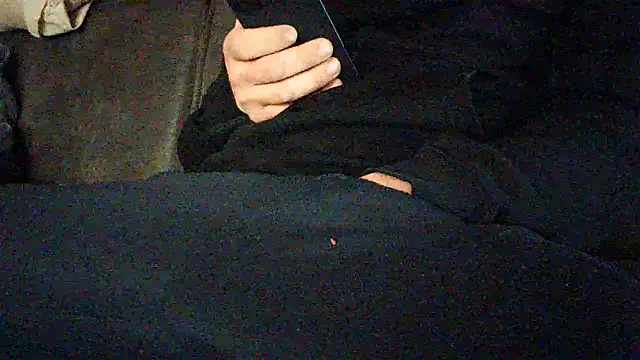 Snapshot of kiksnap-meistro5 chatting on 04/21/26, 07:28 kiksnap-meistro5 online show from 04/21/26, 07:28