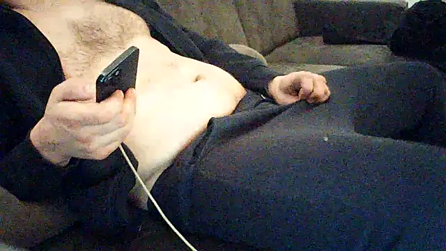 Snapshot of kiksnap-meistro5 chatting on 04/24/26, 04:31 kiksnap-meistro5 online show from 04/24/26, 04:31