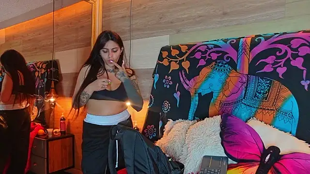 Snapshot of Cori_Paige chatting on 02/04/26, 04:07 Cori Paige online show from 02/04/26, 04:07