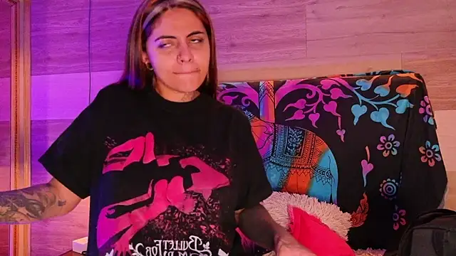 Snapshot of Cori_Paige chatting on 02/26/26, 04:11 Cori Paige online show from 02/26/26, 04:11