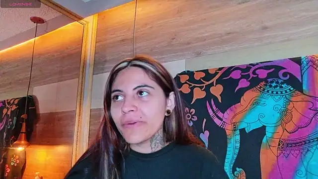 Snapshot of Cori_Paige chatting on 03/11/26, 04:29 Cori Paige online show from 03/11/26, 04:29