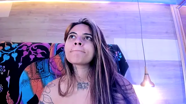 Snapshot of Cori_Paige chatting on 03/19/26, 04:38 Cori Paige online show from 03/19/26, 04:38