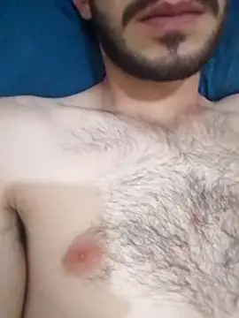 Snapshot of Adee21e chatting on 02/19/26, 07:32 Adee21e online show from 02/19/26, 07:32