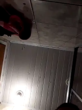 Snapshot of Adee21e chatting on 02/27/26, 04:18 Adee21e online show from 02/27/26, 04:18