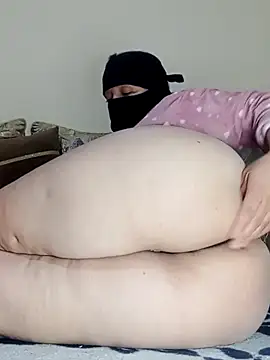 eylimeme online show from 02/23/25, 08:44