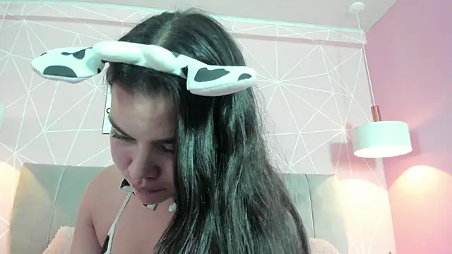 zara  sweet online show from 02/25/25, 07:03