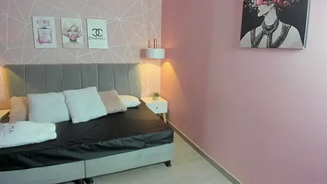 zara  sweet online show from 02/19/26, 01:18